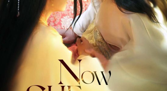 now she reigns 1762949417305