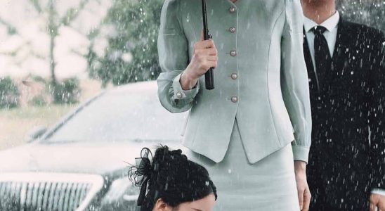 my rise to power after she left 1765363297793